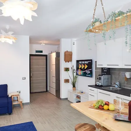 Appartement Twilight Studio N Pool Alezzi Beach Năvodari